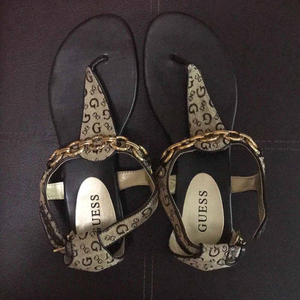 Guess sandals